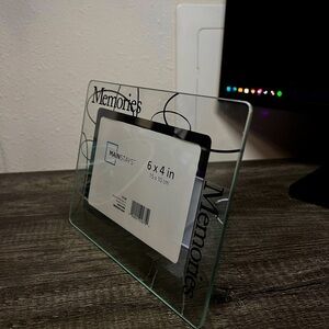 Mainstays Picture Frame, 6x4 Glass New without box Memories, Family